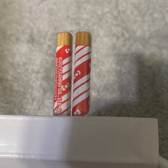 🎄Helloo Kitty Bowl with chop sticks🎄 - Picture 5 of 5